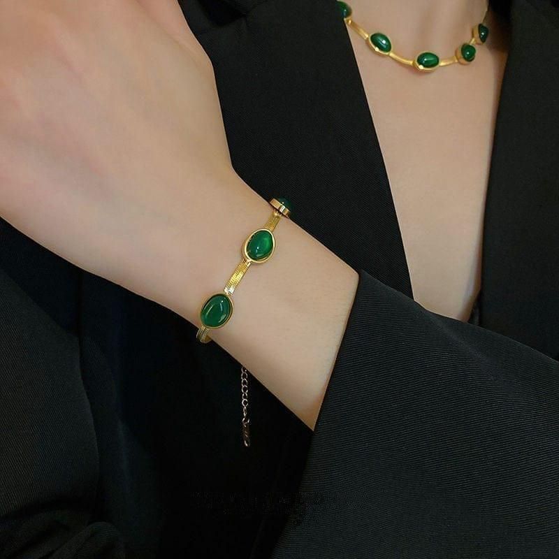 Crystal Pendant Necklace Set With Bracelet | Vendexi